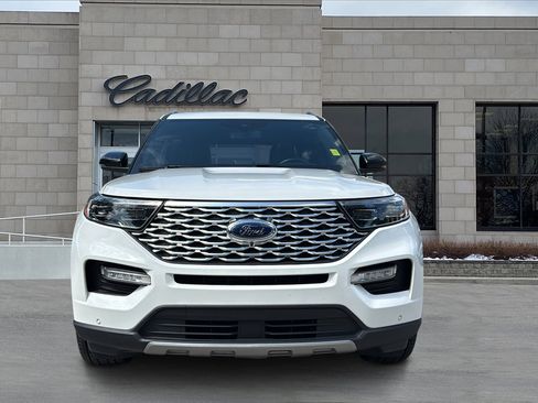 Used 2022 Ford Explorer Platinum w/ Equipment Group 601A AWD/4WD image 7