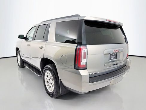 Used 2019 GMC Yukon SLT w/ HD Trailering Package image 5