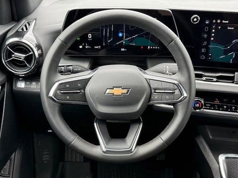 New 2026 Chevrolet Equinox LT w/ Convenience Package II image 28