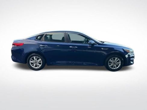 Used 2017 Kia Optima LX image 6