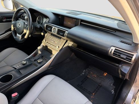 Used 2015 Lexus IS 250 image 12