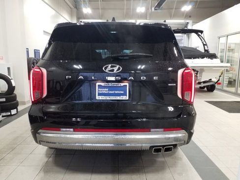 Certified 2025 Hyundai Palisade Calligraphy image 21