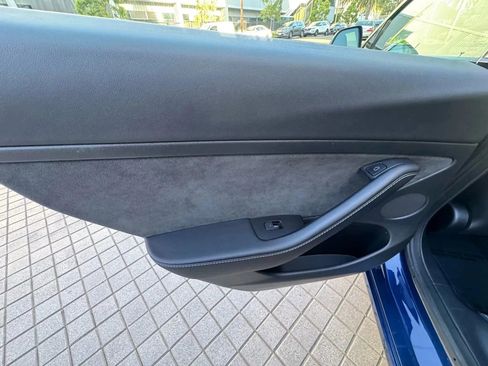 Used 2023 Tesla Model 3 Standard Range RWD image 32