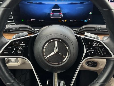 Certified 2025 Mercedes-Benz GLE 450 4MATIC image 11