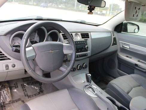 Used 2008 Chrysler Sebring Touring w/ Special Touring Group FWD image 11