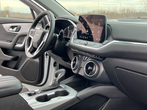 Used 2024 Chevrolet Blazer LT w/ Driver Confidence Package image 27