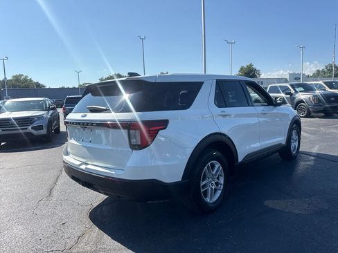 Used 2026 Ford Explorer Active RWD image 7