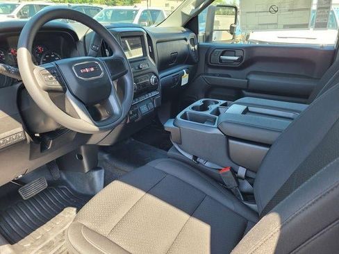 New 2026 GMC Sierra 3500 Pro w/ Convenience Package RWD image 16