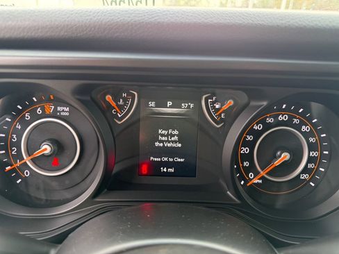 New 2026 Jeep Gladiator Sport image 15