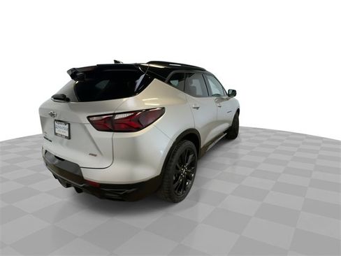 Certified 2022 Chevrolet Blazer RS w/ Enhanced Convenience Package image 8