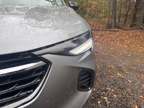 Used 2023 Buick Envision Preferred w/ Sport Touring Package image 3