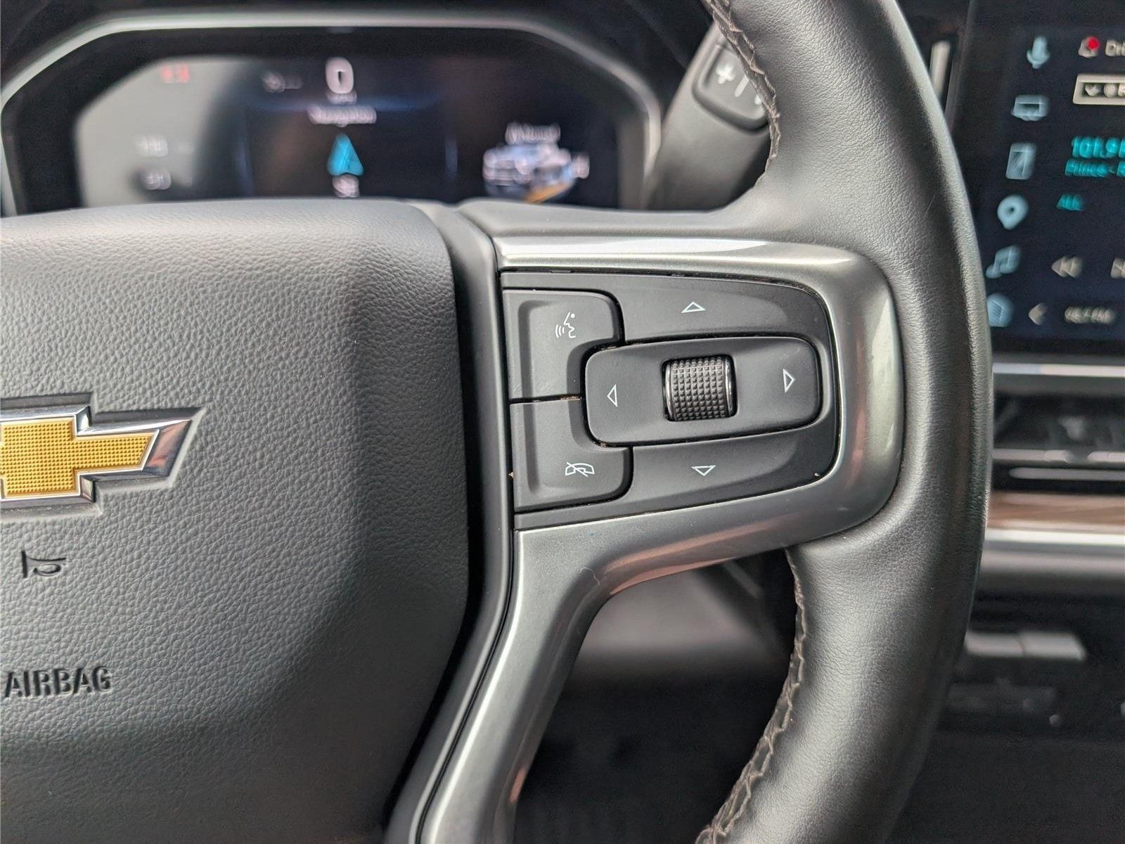 Used 2025 Chevrolet Silverado 3500 LT w/ Safety Package AWD/4WD image 23