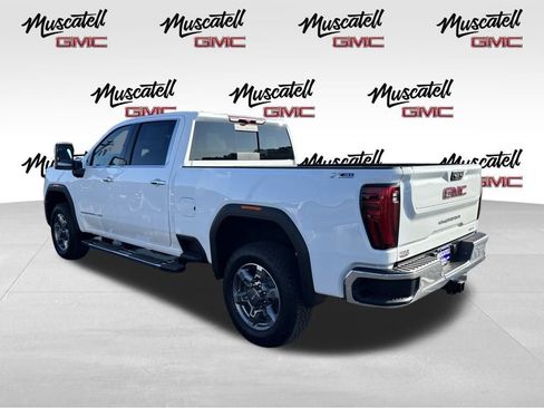 New 2026 GMC Sierra 3500 SLT w/ SLT Premium Package image 7