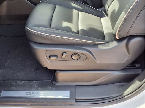 New 2026 GMC Yukon XL Elevation AWD/4WD image 22