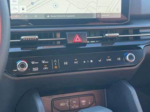 New 2026 Kia Sportage SX image 16