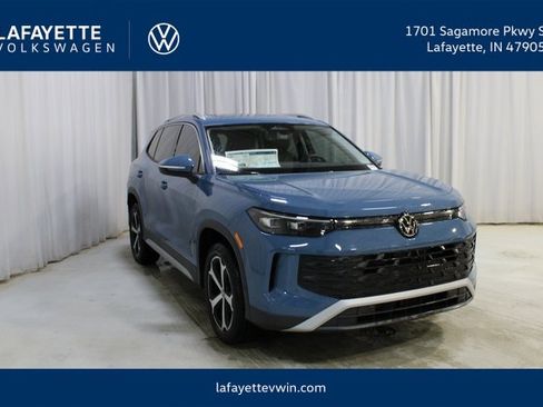 New 2026 Volkswagen Tiguan SE image 1