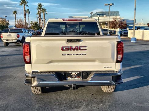 New 2026 GMC Sierra 1500 SLE w/ Preferred Package RWD image 13