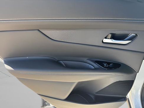 New 2025 Nissan Murano SL image 16