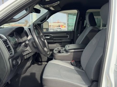 Used 2024 RAM 2500 Big Horn image 10