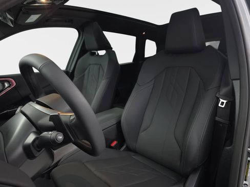 New 2026 BMW X3 xDrive30 w/ Premium Package AWD/4WD image 15