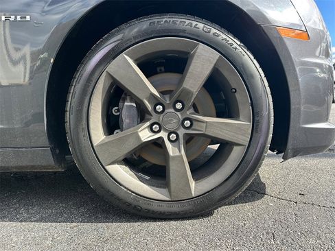 Used 2011 Chevrolet Camaro SS image 13