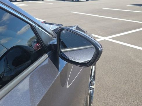 Used 2018 Honda Accord Sport image 6