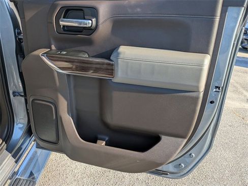 Used 2019 Chevrolet Silverado 1500 LT w/ All-Star Edition image 28