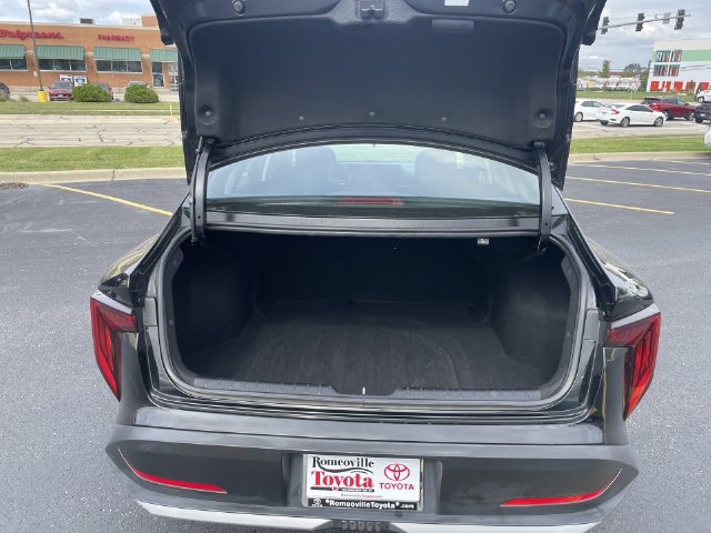 Used 2025 Kia K4 FWD image 32
