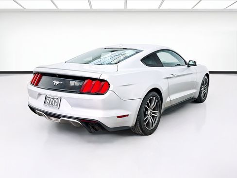 Used 2017 Ford Mustang Premium RWD image 4