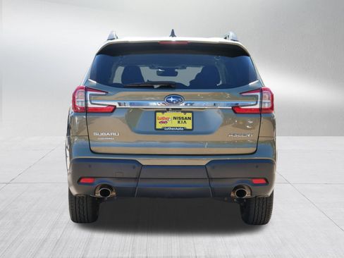 Used 2025 Subaru Ascent Premium AWD/4WD image 6
