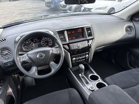Used 2016 Nissan Pathfinder S image 20