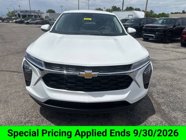 New 2026 Chevrolet Trax LS w/ LS Convenience Package FWD image 9