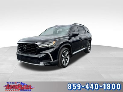Used 2025 Honda Pilot Elite