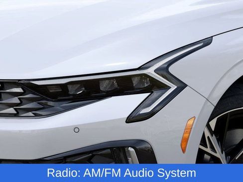 New 2025 Kia K5 GT-Line image 11