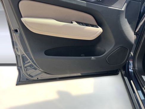 Used 2026 Volvo XC60 B5 Core image 23