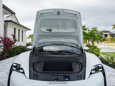Used 2024 Porsche Taycan RWD image 87