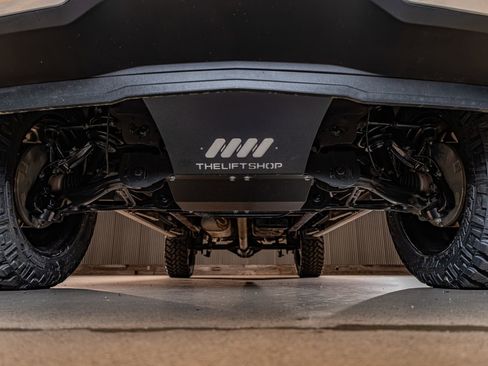 Used 2022 Chevrolet Silverado 1500 High Country image 12