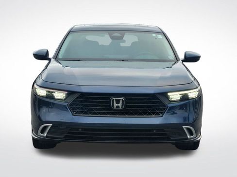 Used 2024 Honda Accord Touring image 3