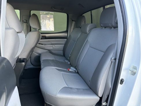 Used 2013 Toyota Tacoma PreRunner RWD image 15