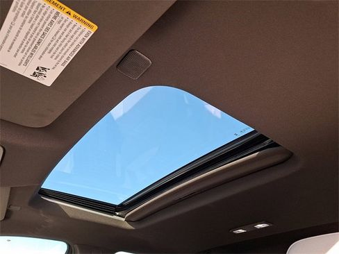 Used 2024 Chevrolet Silverado 2500 LTZ w/ LTZ Plus Package image 14