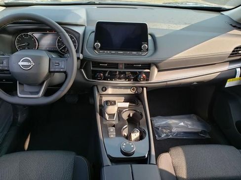 New 2026 Nissan Rogue SV image 5