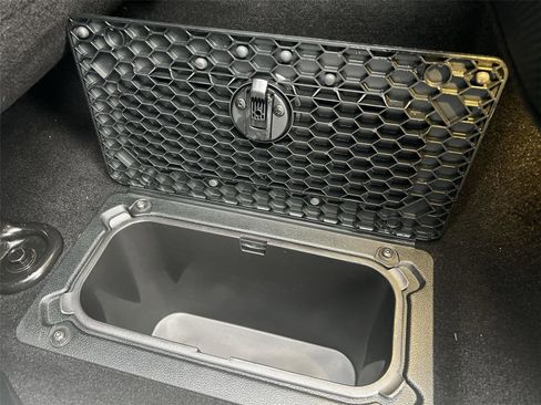 Used 2018 RAM 1500 Limited image 26