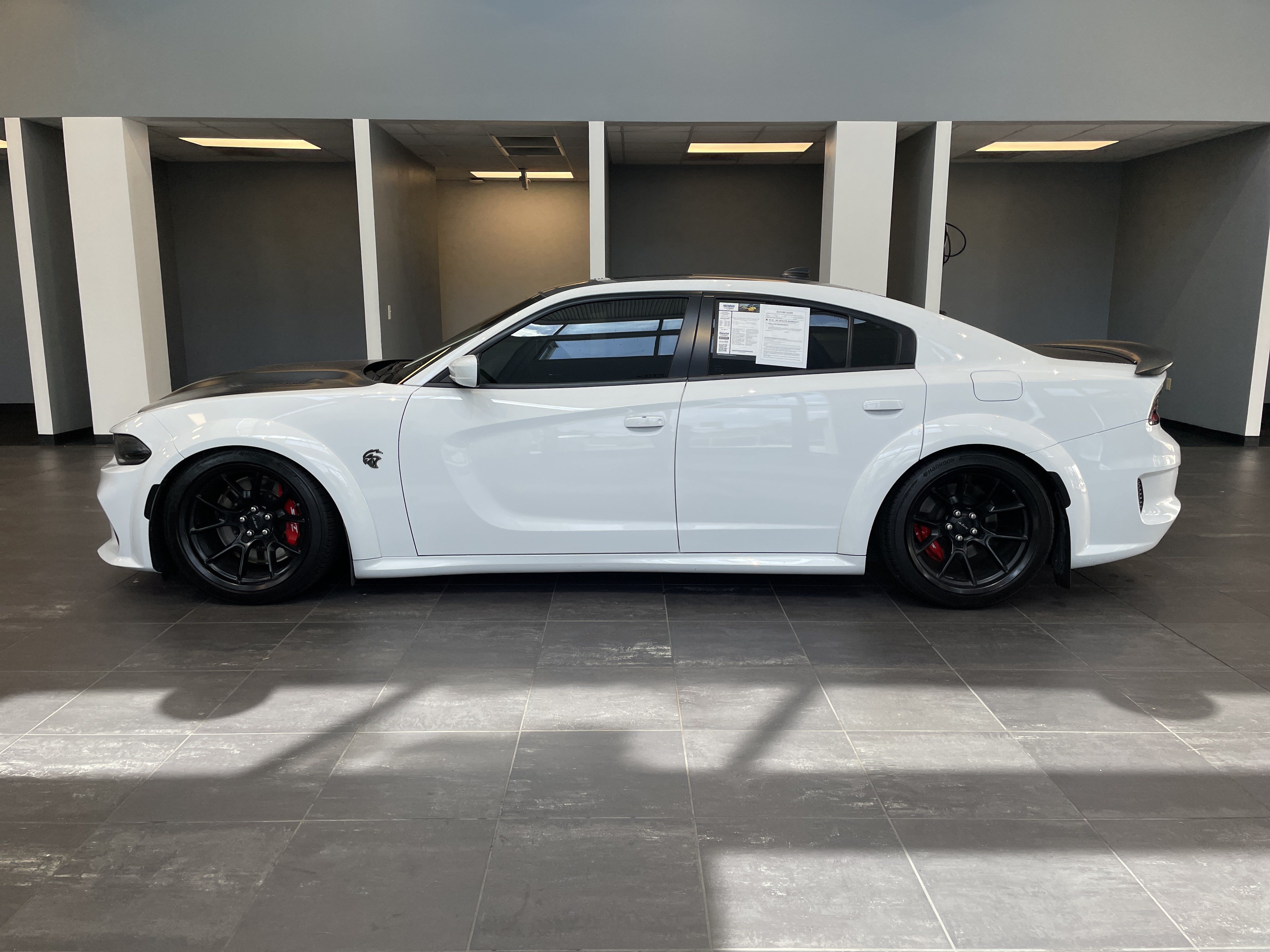 Used 2021 Dodge Charger SRT Hellcat RWD image 12