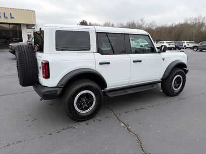 New 2025 Ford Bronco Badlands w/ Sasquatch Package