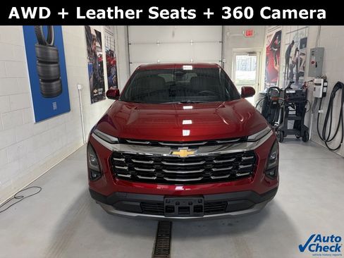 Used 2026 Chevrolet Equinox LT w/ Convenience Package II image 2