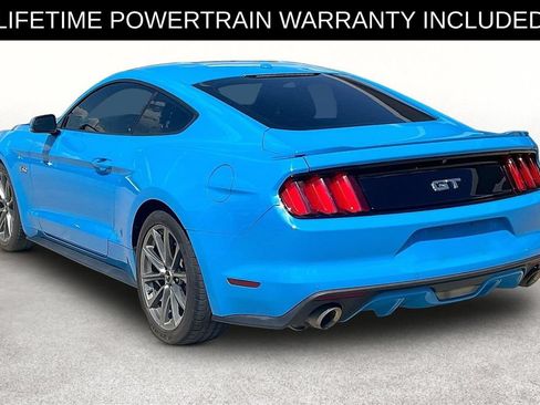 Used 2017 Ford Mustang GT Premium RWD image 11