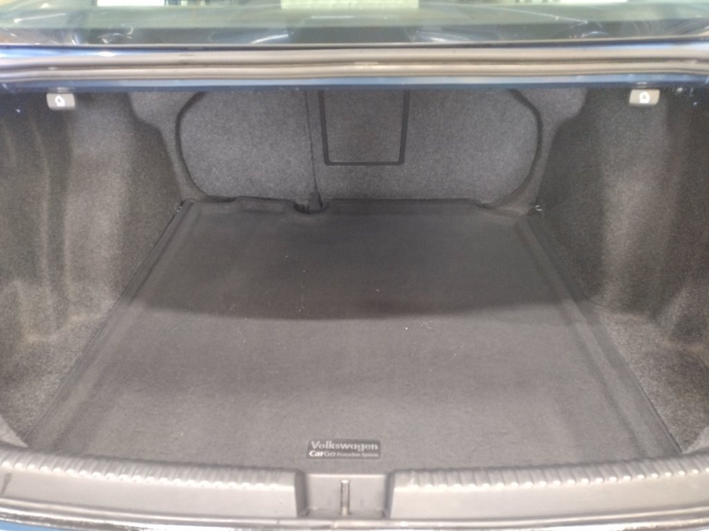 Used 2017 Volkswagen Jetta SE FWD image 17