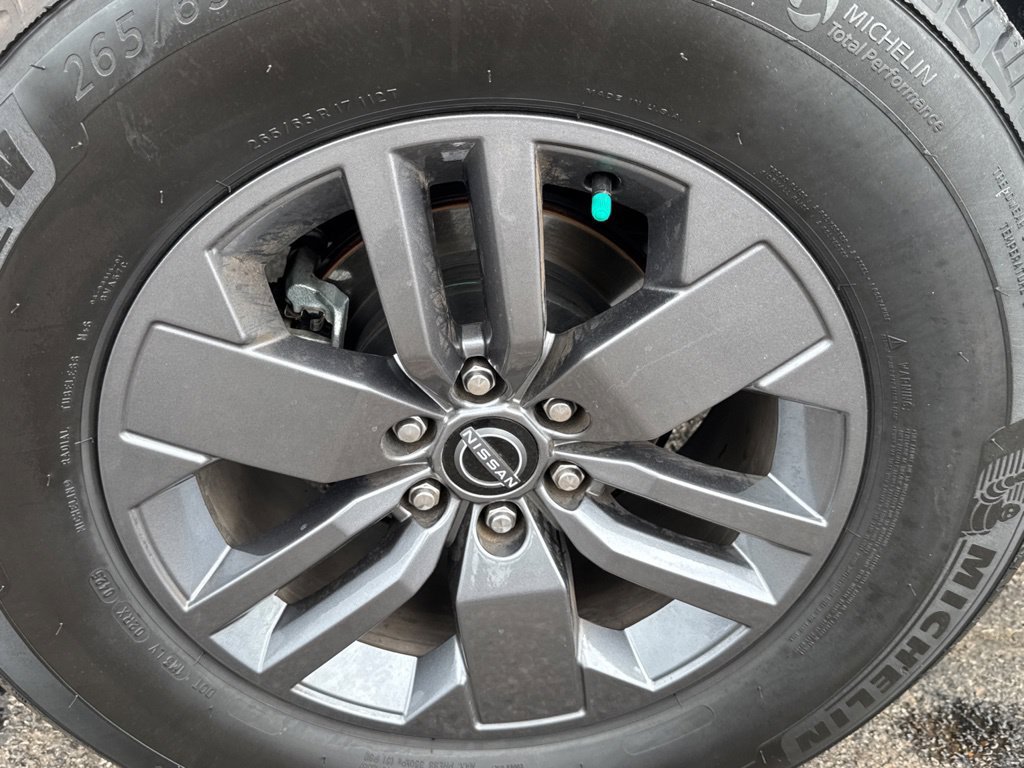 Used 2025 Nissan Frontier SV RWD image 42