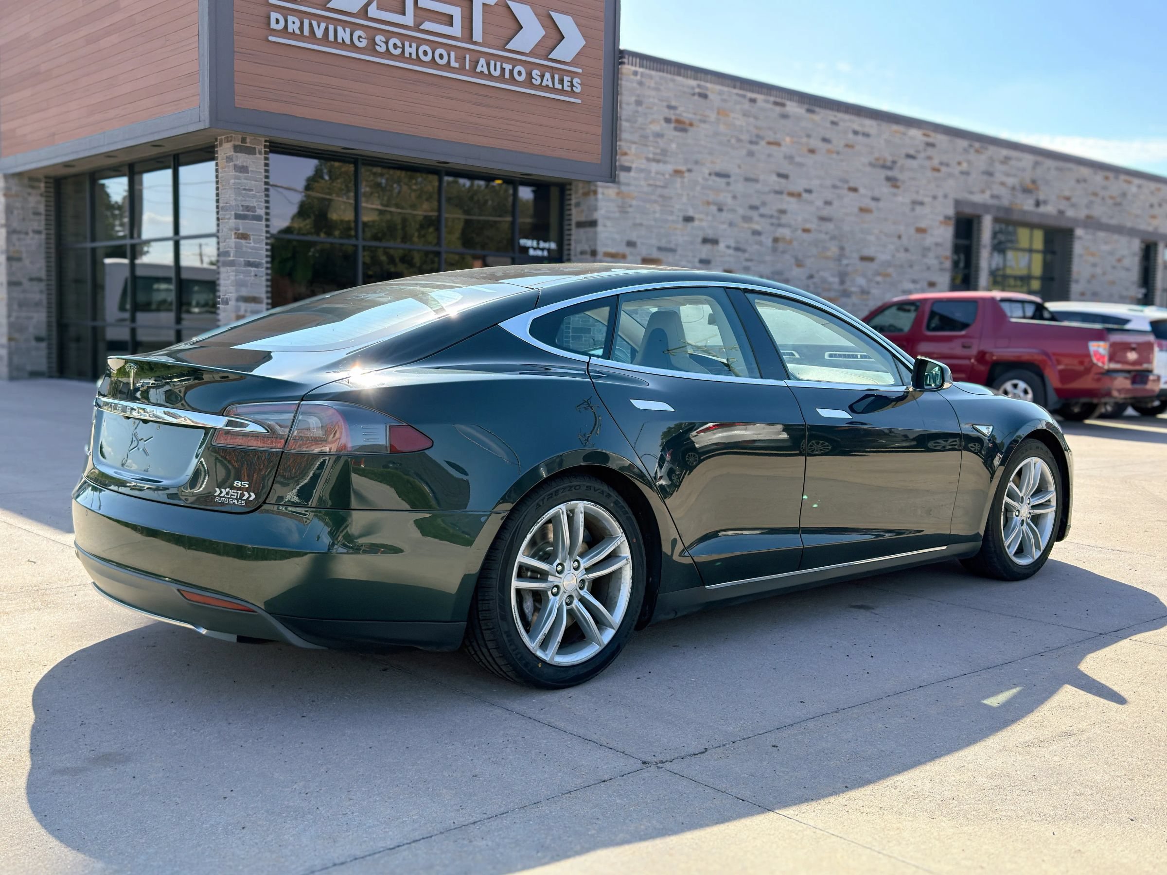 Used 2013 Tesla Model S RWD image 8