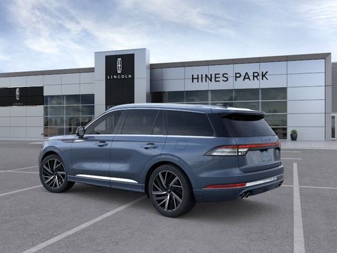 New 2026 Lincoln Aviator Black Label w/ Dynamic Handling Package AWD/4WD image 4